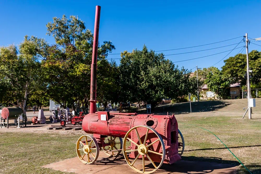 steam traction engine monument